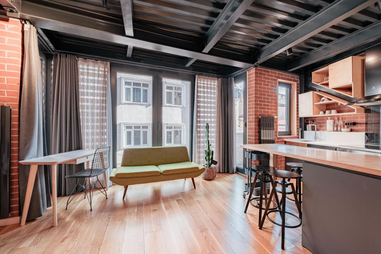 Homie Suites - "Loft 27" Urban Comfort Suites In The Heart Of Cihangir Istanbul Exterior photo