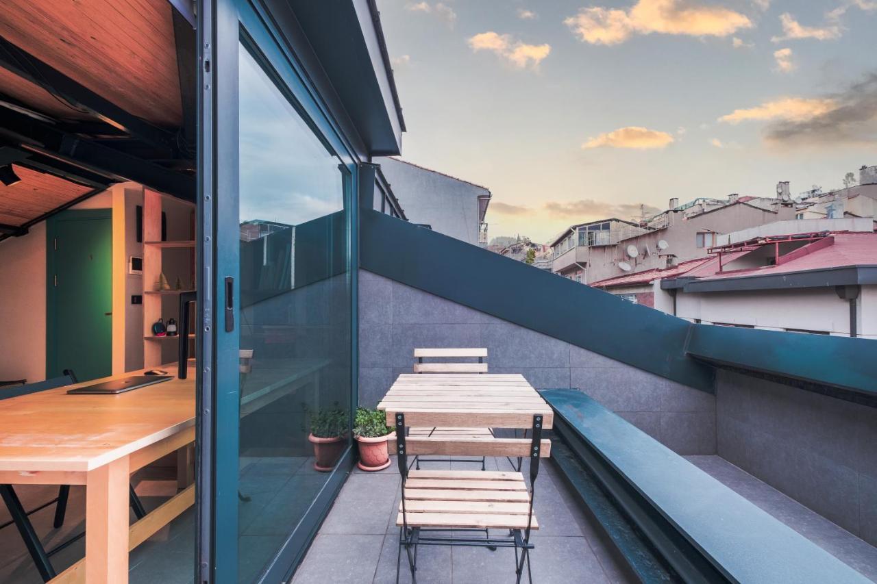 Homie Suites - "Loft 27" Urban Comfort Suites In The Heart Of Cihangir Istanbul Exterior photo