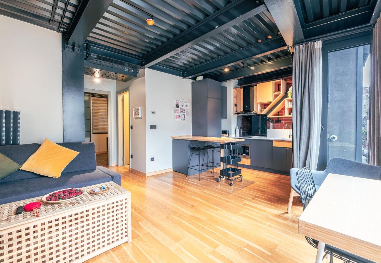 Homie Suites - "Loft 27" Urban Comfort Suites In The Heart Of Cihangir Istanbul Exterior photo