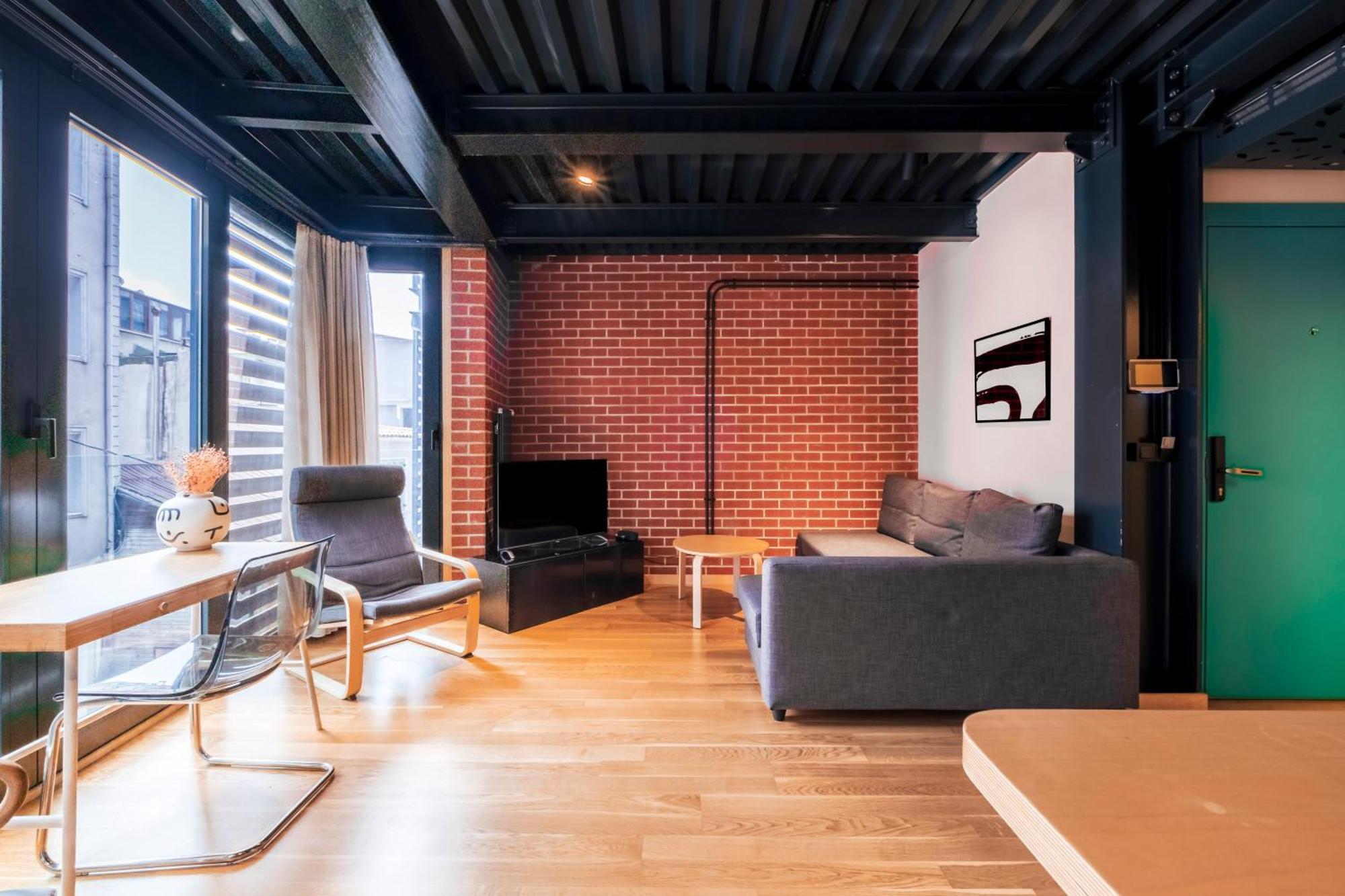 Homie Suites - "Loft 27" Urban Comfort Suites In The Heart Of Cihangir Istanbul Exterior photo