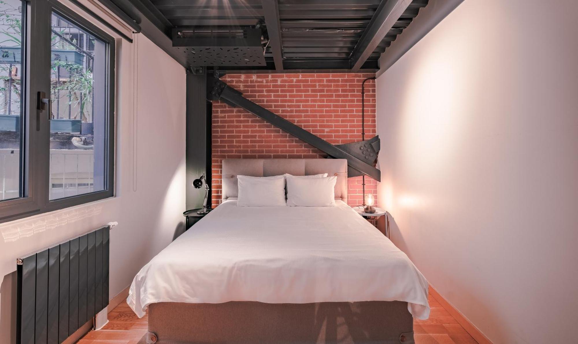 Homie Suites - "Loft 27" Urban Comfort Suites In The Heart Of Cihangir Istanbul Exterior photo