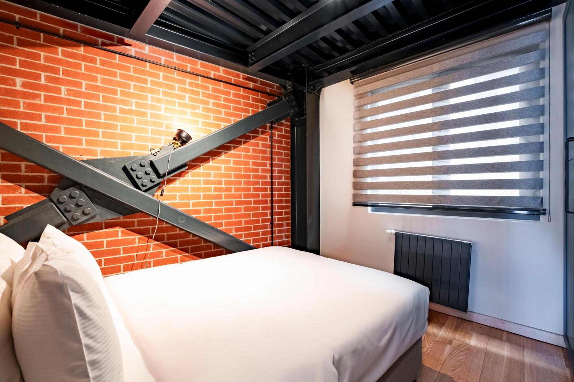 Homie Suites - "Loft 27" Urban Comfort Suites In The Heart Of Cihangir Istanbul Exterior photo