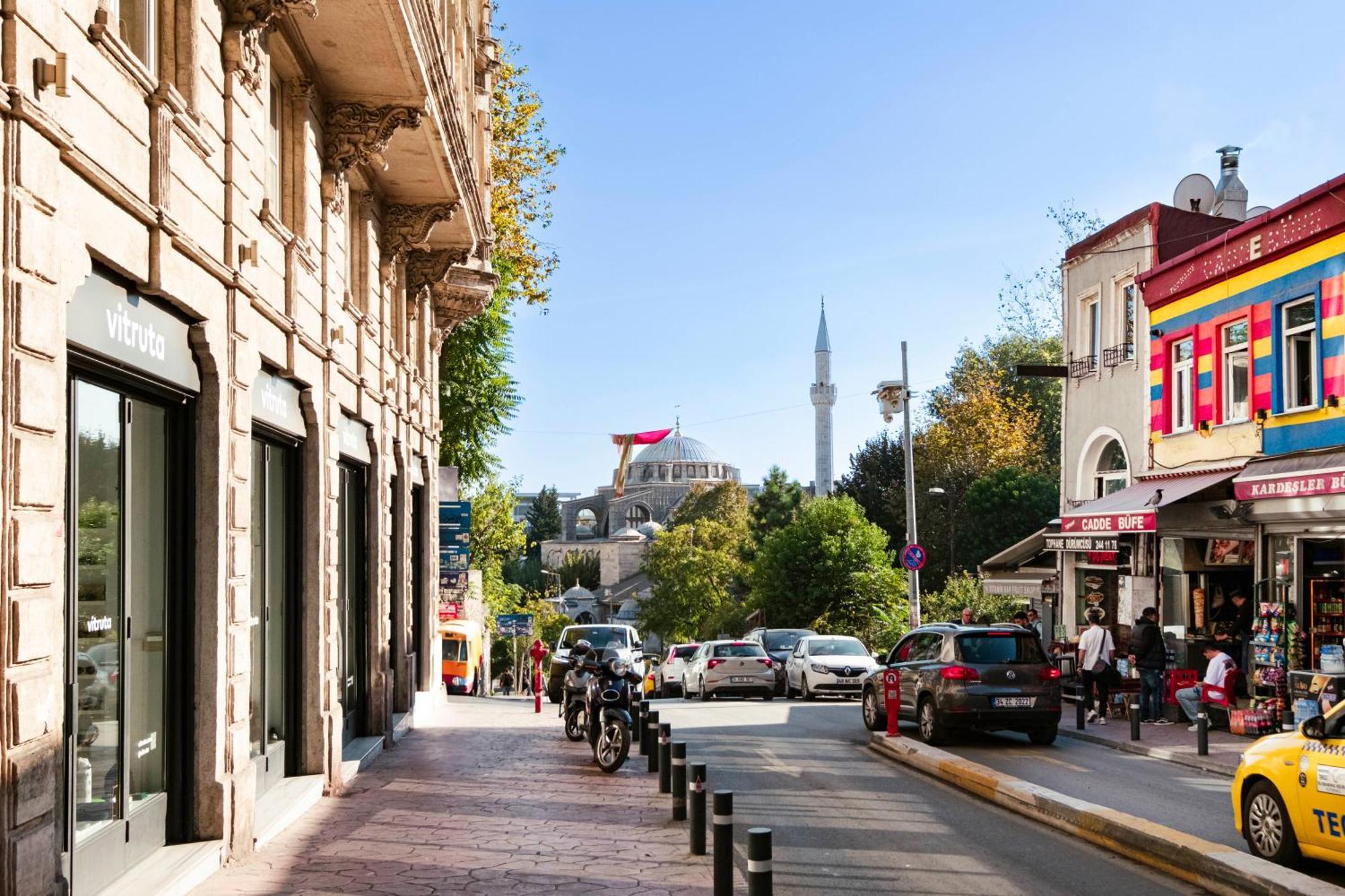 Homie Suites - "Loft 27" Urban Comfort Suites In The Heart Of Cihangir Istanbul Exterior photo