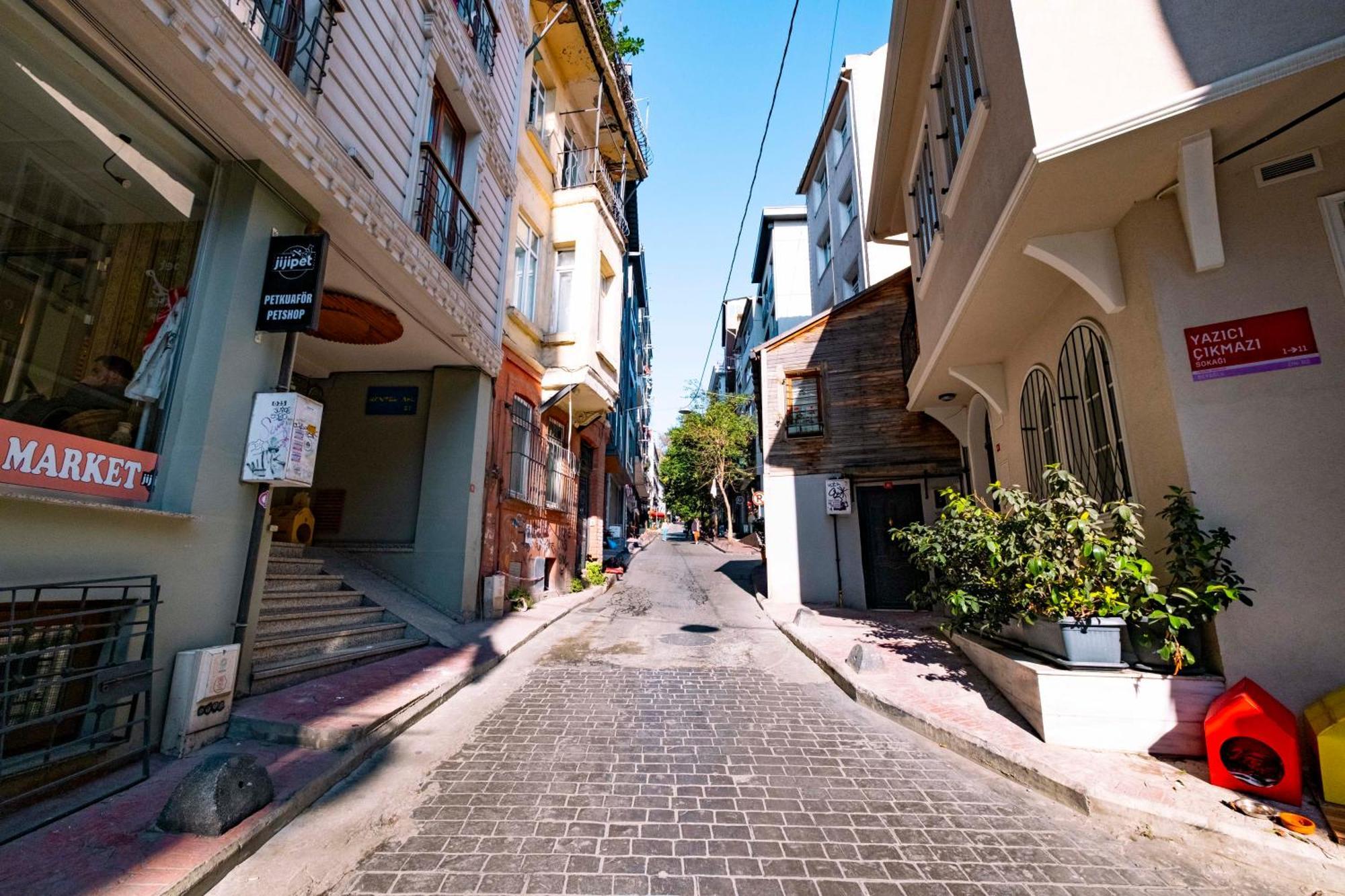 Homie Suites - "Loft 27" Urban Comfort Suites In The Heart Of Cihangir Istanbul Exterior photo